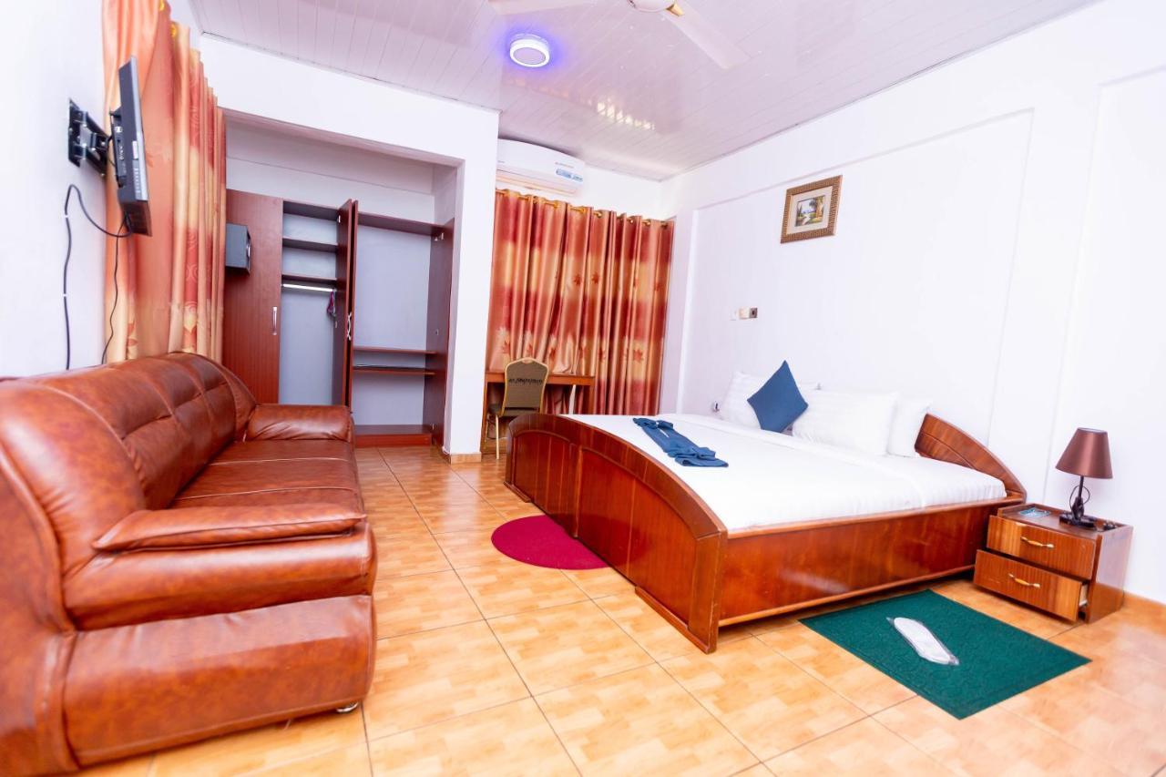 Sky Plus Hotel & Resort Ho Zewnętrze zdjęcie